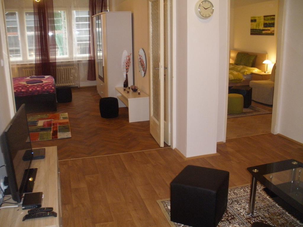 Apartments Tronicek ปราก ห้อง รูปภาพ